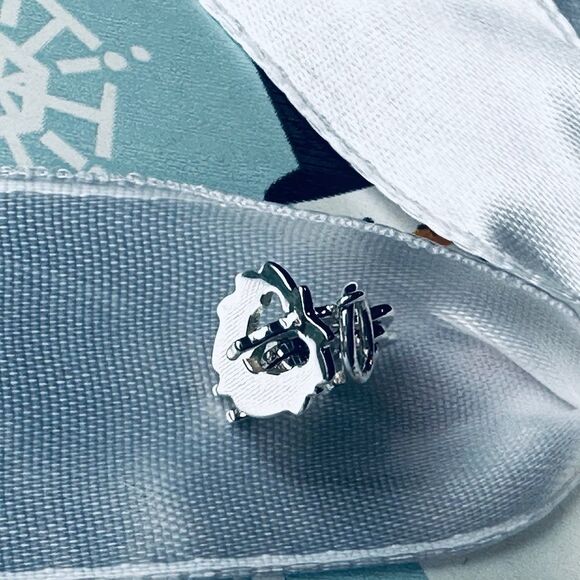 NEW Tiffany Save the Wild Lion pendant/charm, mini - Picture 3 of 3